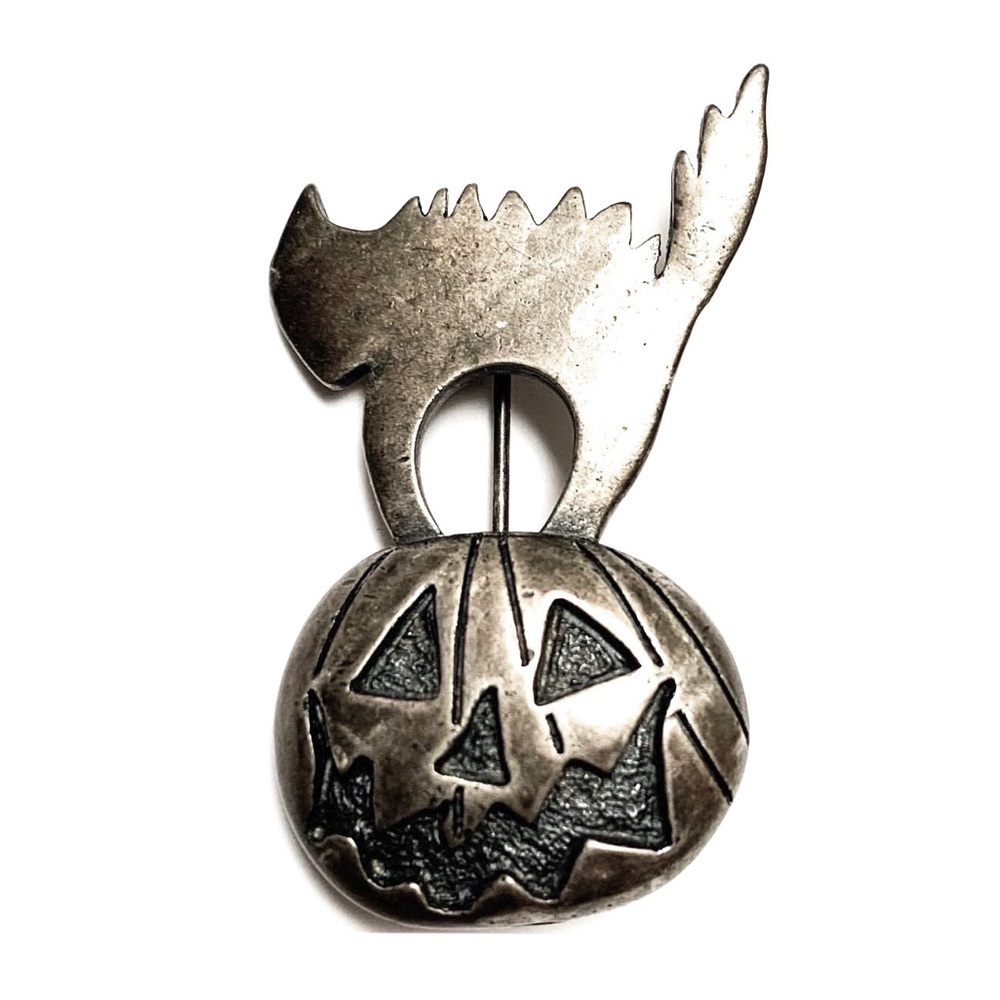 Halloween Town pin